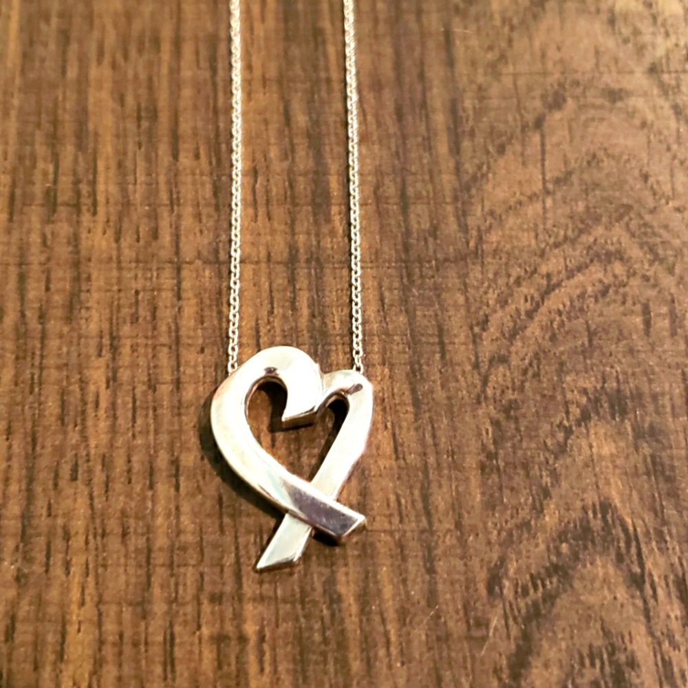 Tiffany & Co Loving Heart Pendant